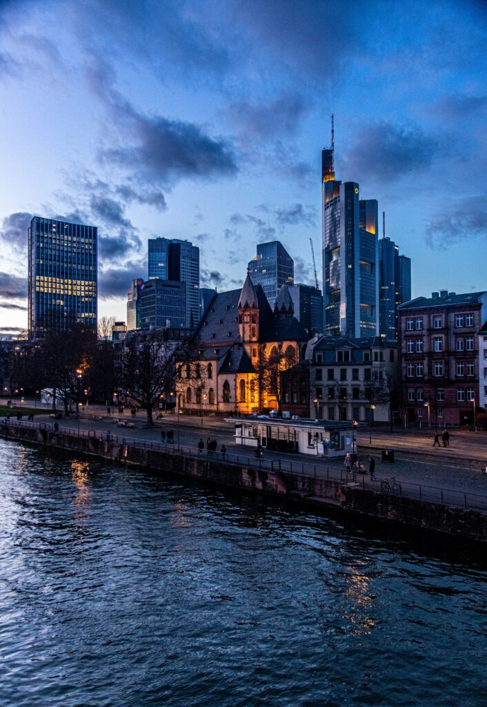 Sicherheitslösung für ein Kreditinstitut in Frankfurt